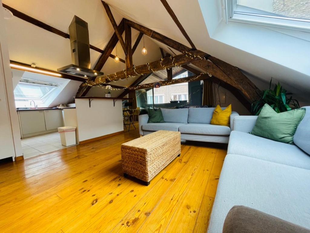 Down Town Spacious Loft With Private Parking Brüssel Exterior foto
